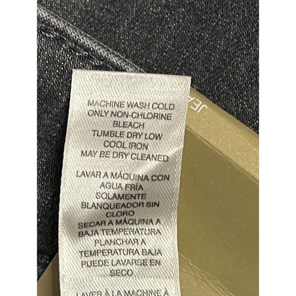 Chicos Straight Leg‎ Jean Size 2 Short L Vancouver Gray Wash Denim Mid Rise NWT - Picture 9 of 14